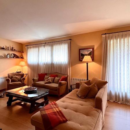 Apartament De La Vall Ferrera - L'Amfitriona Areu Esterno foto